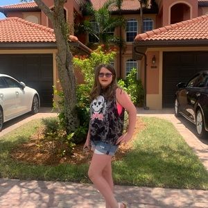 Meet your Posher, Kristin